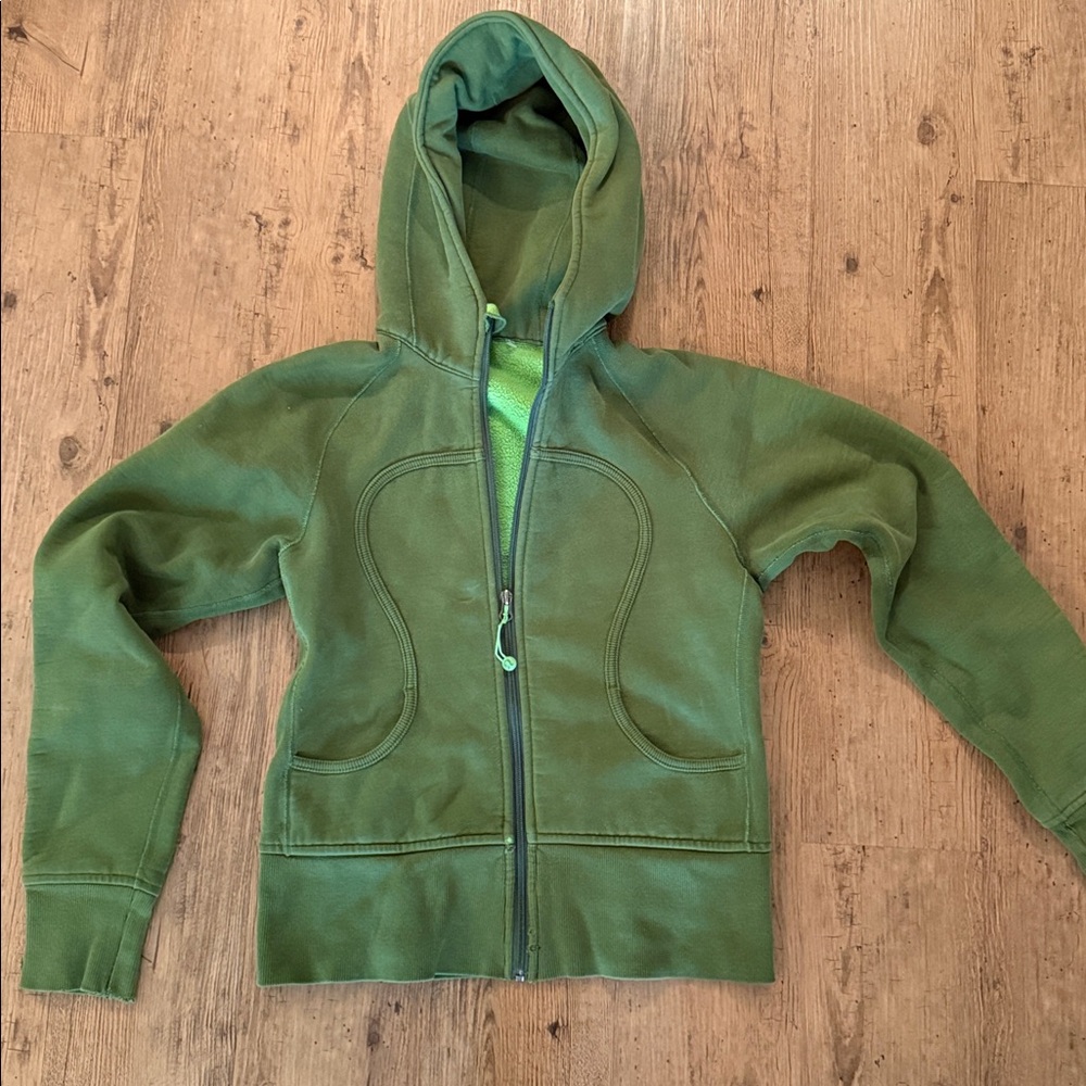 Green Scuba Lululemon size 4
